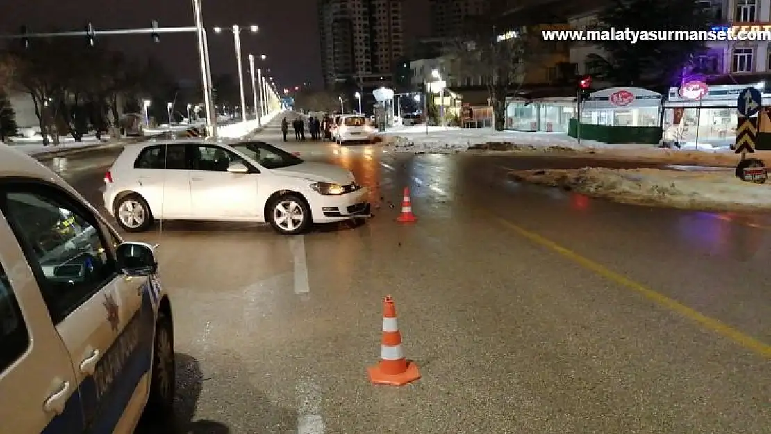 Elazığ'da trafik kazası: 1 yaralı