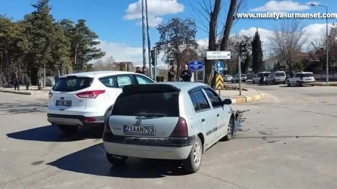 Elazığ'da trafik kazası: 1 yaralı