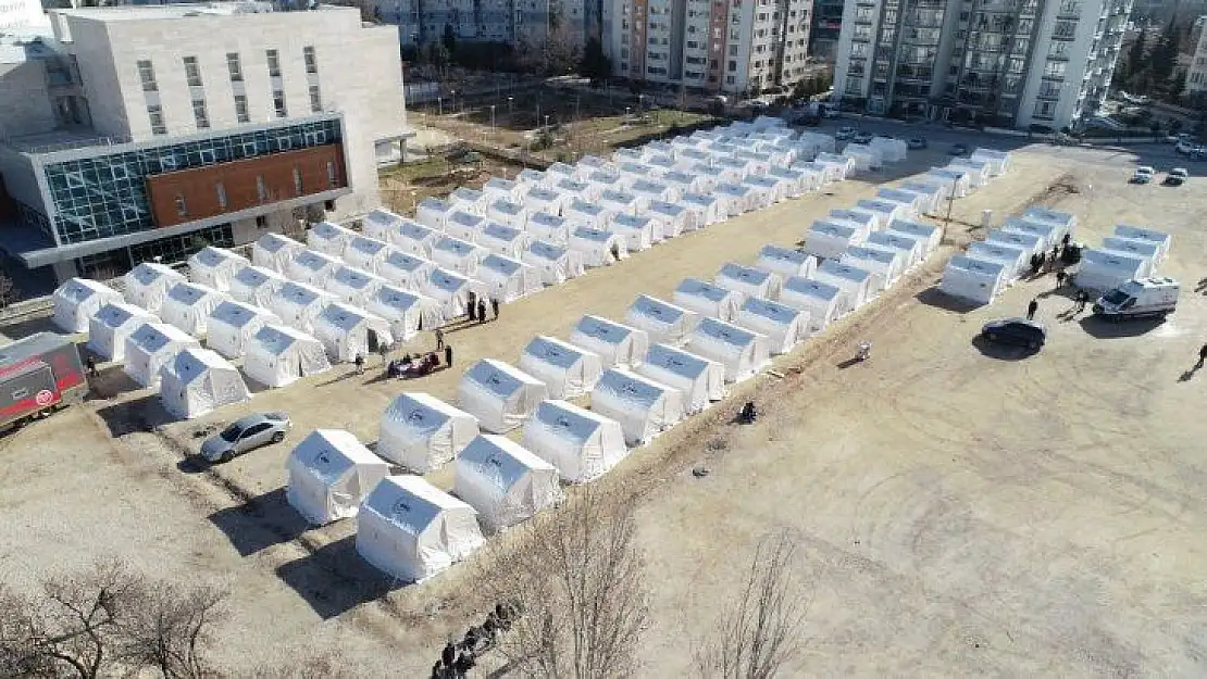 Elazığ'da yeni çadır kentler kuruldu