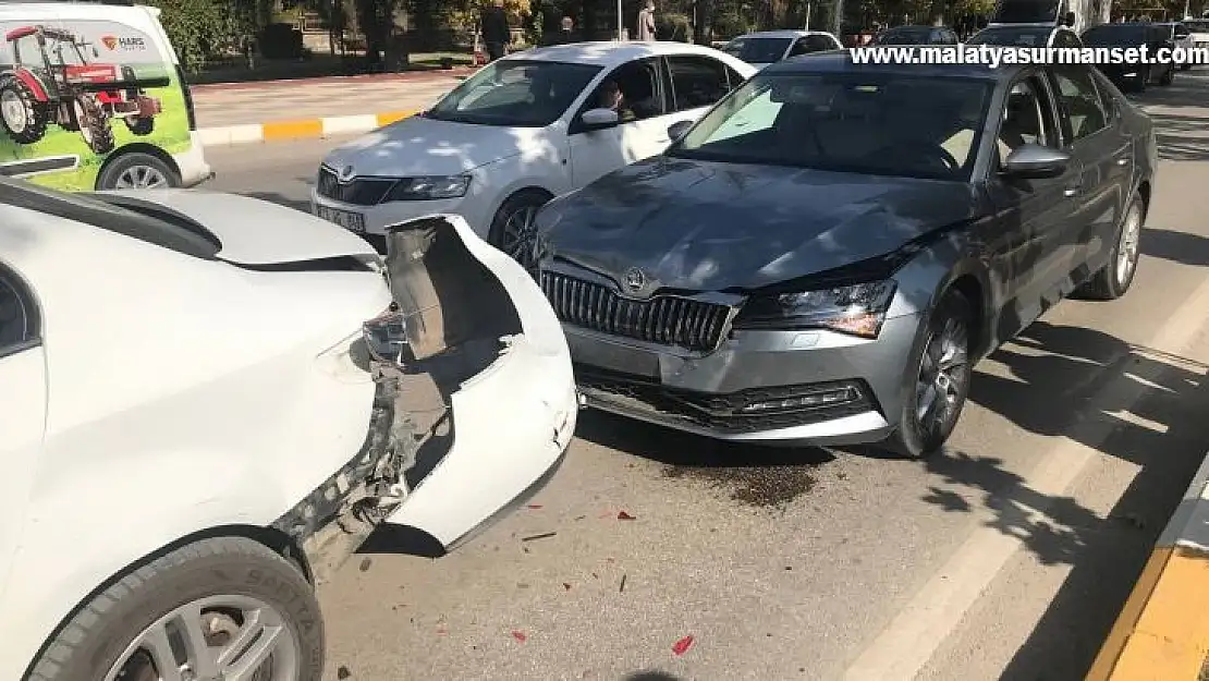 Elazığ'da zincirleme kaza