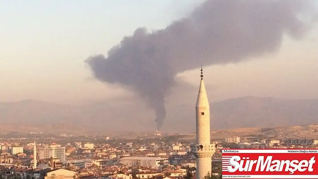 Elazığ'daki fabrika yangınını söndürme çalışmaları sürüyor