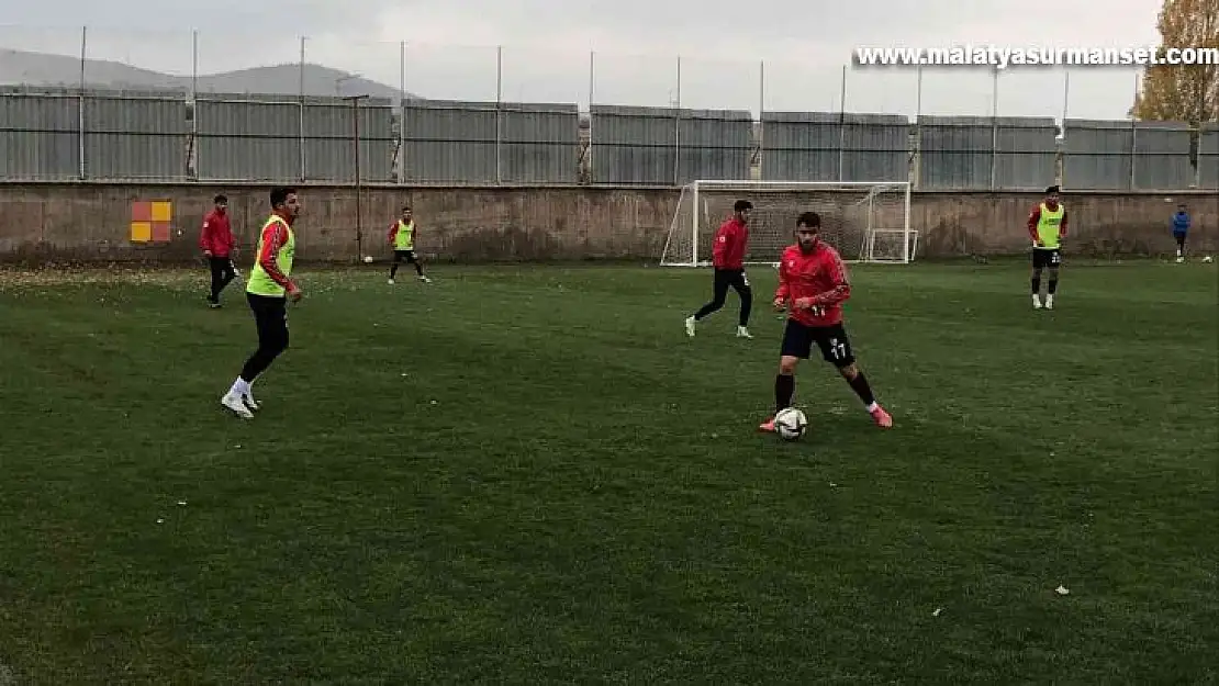 Elazığspor, Belediye Kütahyaspor maçı hazırlıklarına devam etti