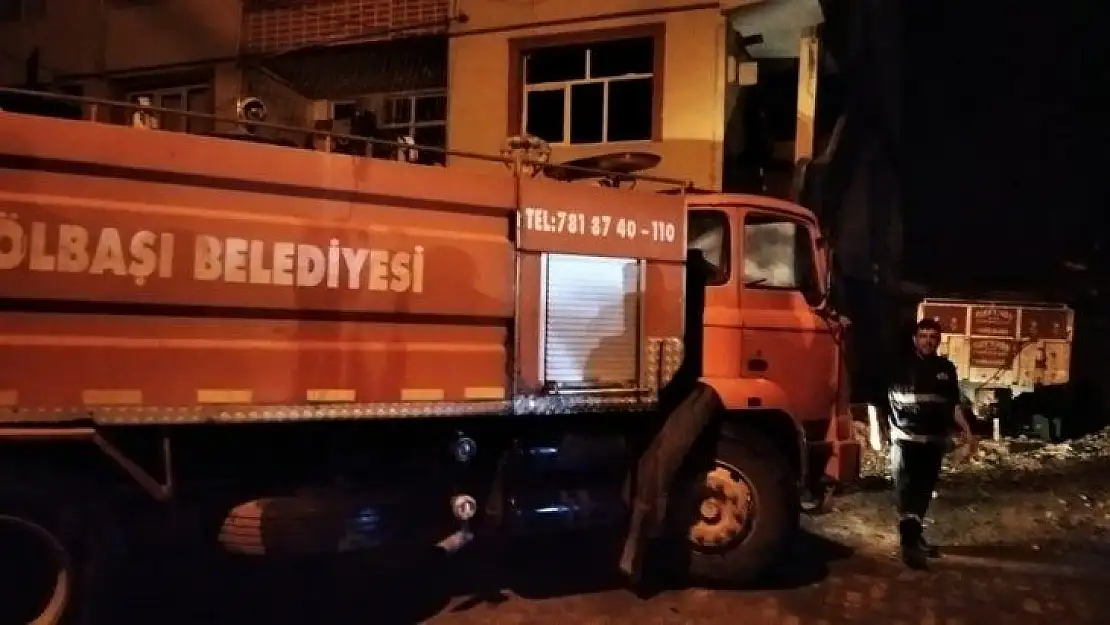 Elektrik kontağı yangına neden oldu