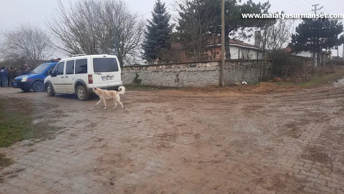 Emekli astsubay eşi ve çocuklarını öldürdü