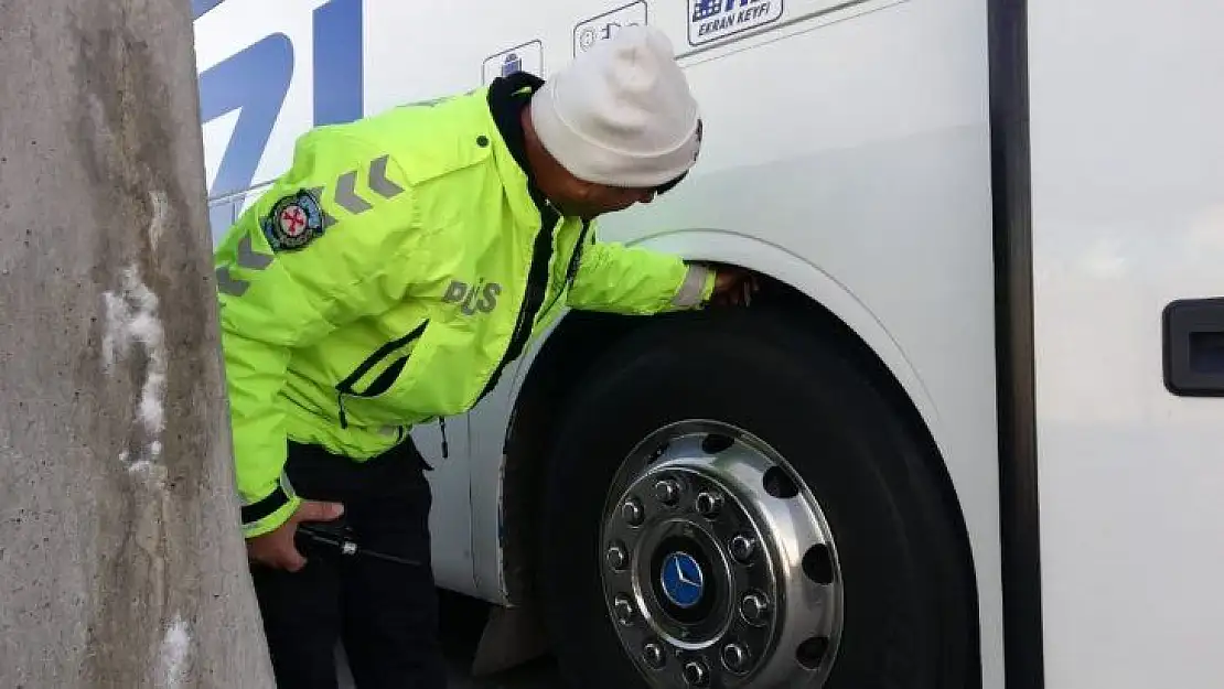 Emniyet kış lastiği denetimine başladı