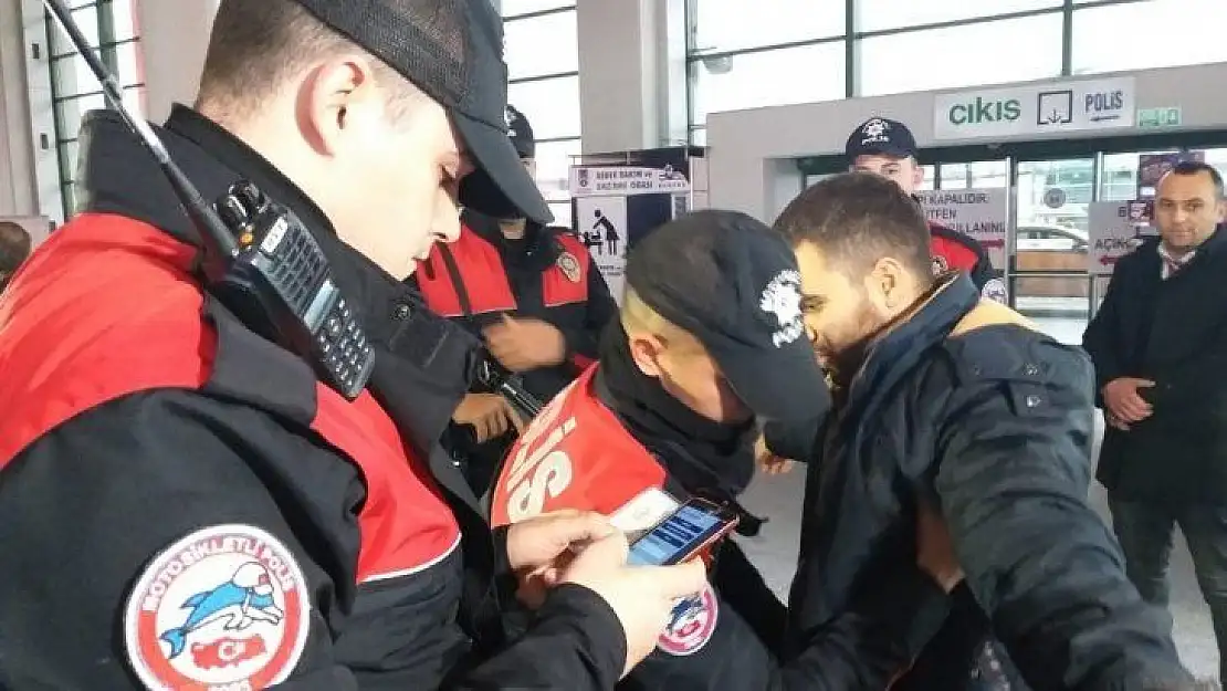 Emniyetten yılbaşı öncesi AŞTİ'de huzur uygulaması