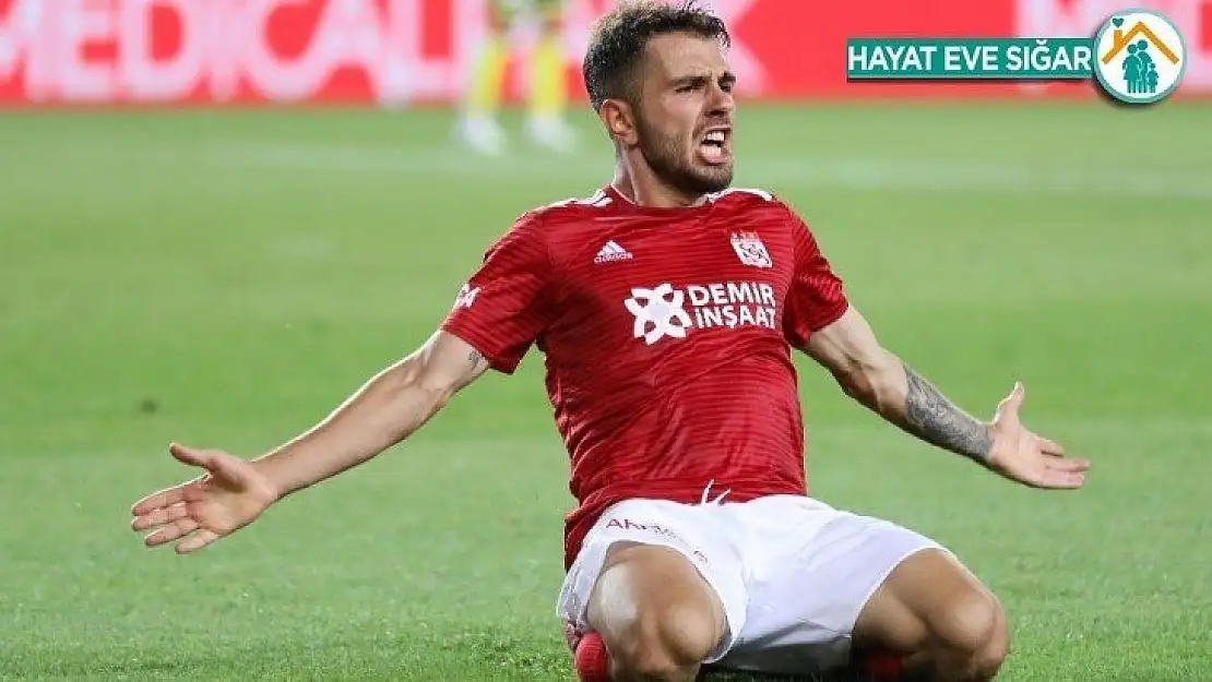 Emre Kılınç, Sivasspor'a veda etti