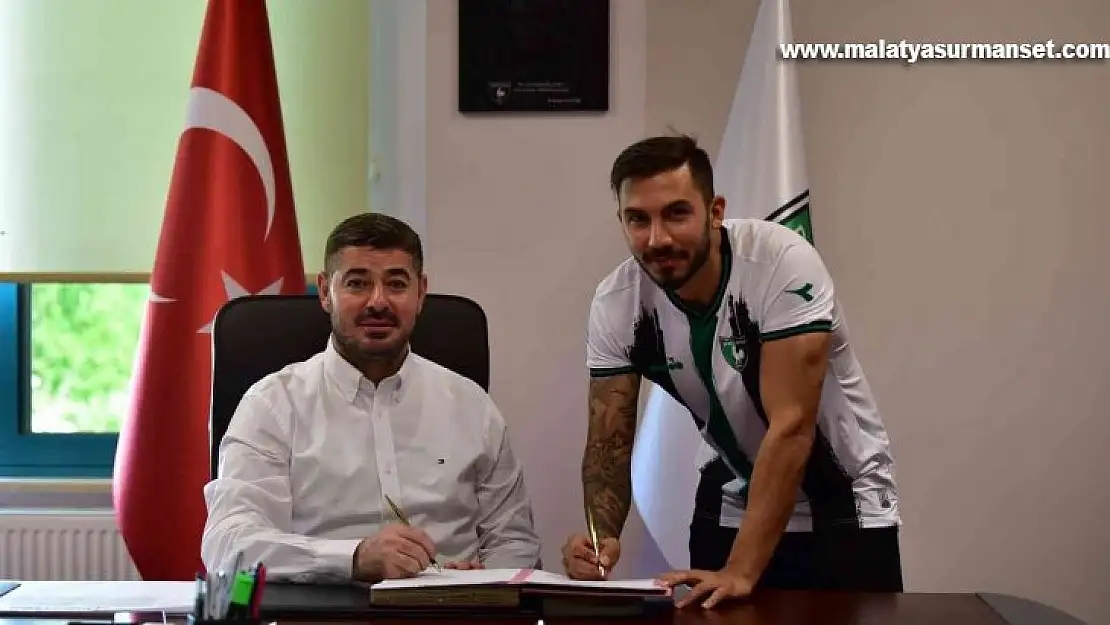 Emre Sağlık, Denizlispor'la yola devam ediyor