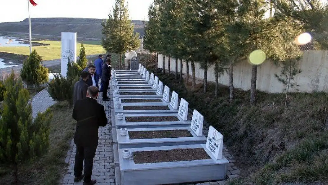 En mutlu günlerinde acılarını unutmadılar