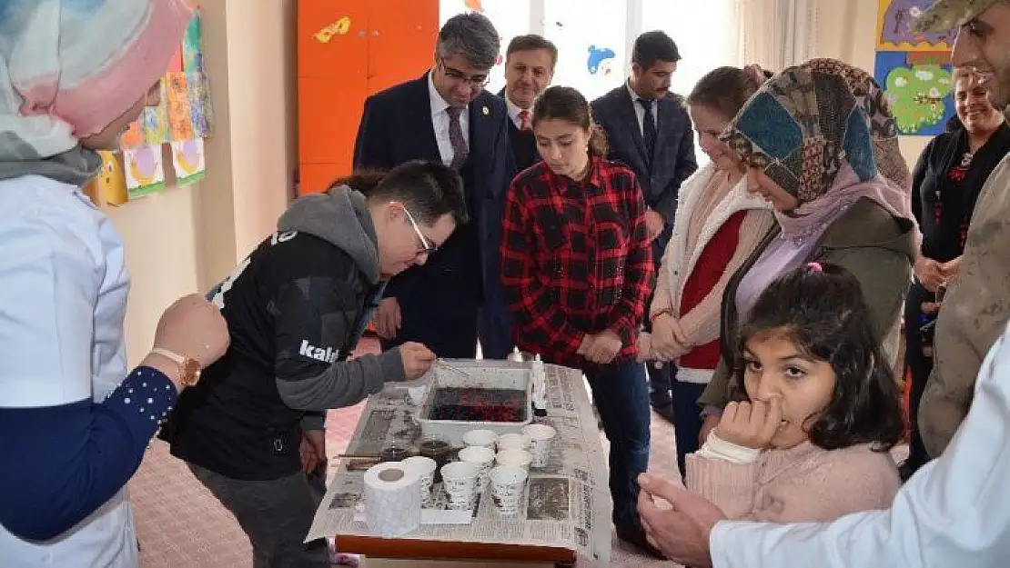 Engellilere Ebru Kursu