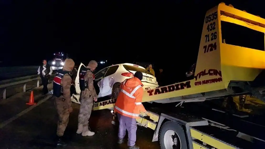 Erzurum'da zincirleme trafik kazası: 1'i ağır 4 yaralı