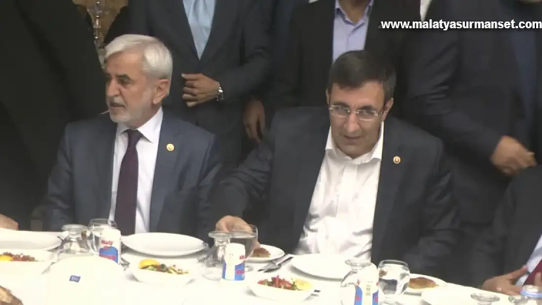 Eski AK Parti Milletvekili Tahir Öztürk hayatını kaybetti