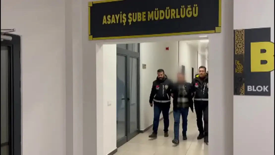 Eski eşi tarafından silahla vurulan kadın öldü