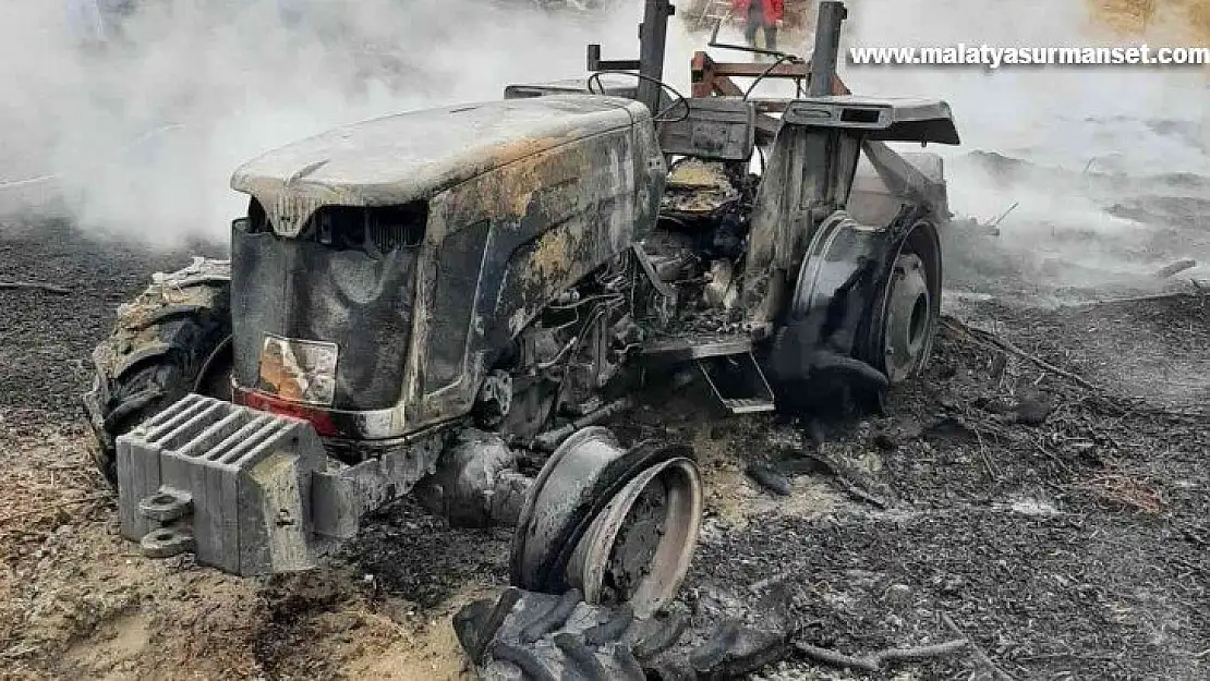 Evinin önünde ateş yakmak isterken traktörünü yaktı