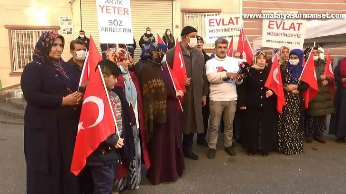 Evlat nöbetindeki ailelerin eylemi kararlılıkla devam ediyor