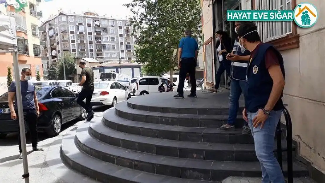 Evlat nöbetindeki babadan HDP'li vekile tepki