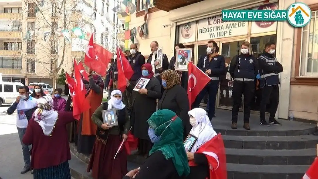 Evlat nöbetindeki babadan oğluna teslim ol çağrısı