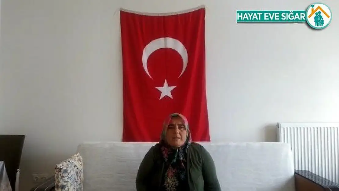 Evlat nöbetine gidemeyen aileler evlerinde çocuklarının yolunu gözlüyor