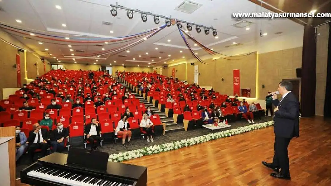 Fadıloğlu öğrencilere öğüt verdi