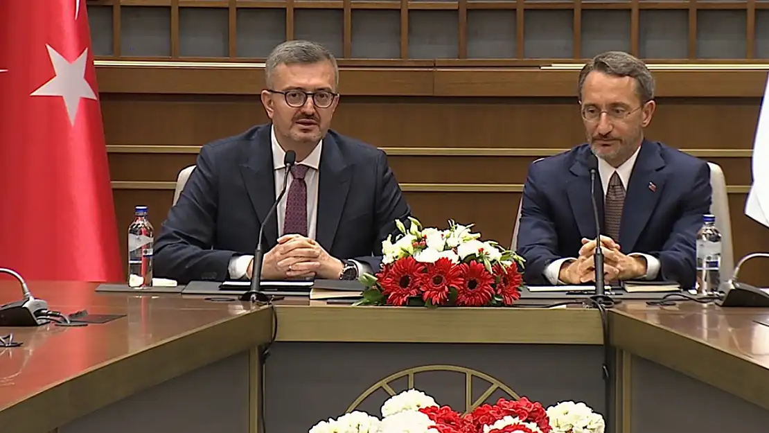 Fahrettin Altun Veda Etti  Görevi Burhanettin Duran Devraldı