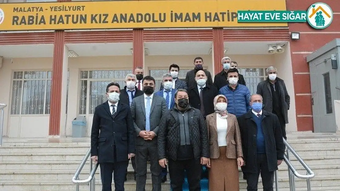 Fendoğlu kan verdi, tablet dağıttı