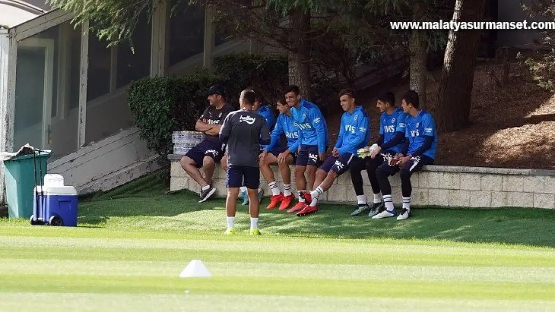 Fenerbahçe'de hazırlıklar sürüyor