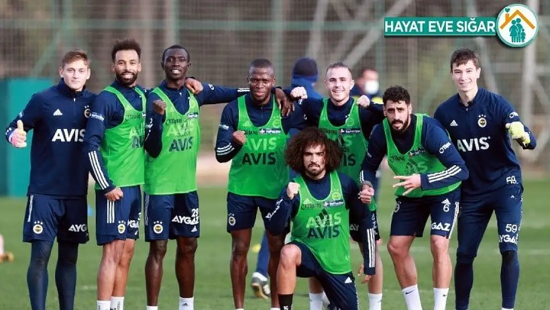 Fenerbahçe'de Sosa, Novak, Thiam ve Perotti bireysel çalıştı
