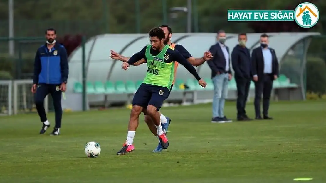 Fenerbahçe, günün ikinci idmanını tamamladı