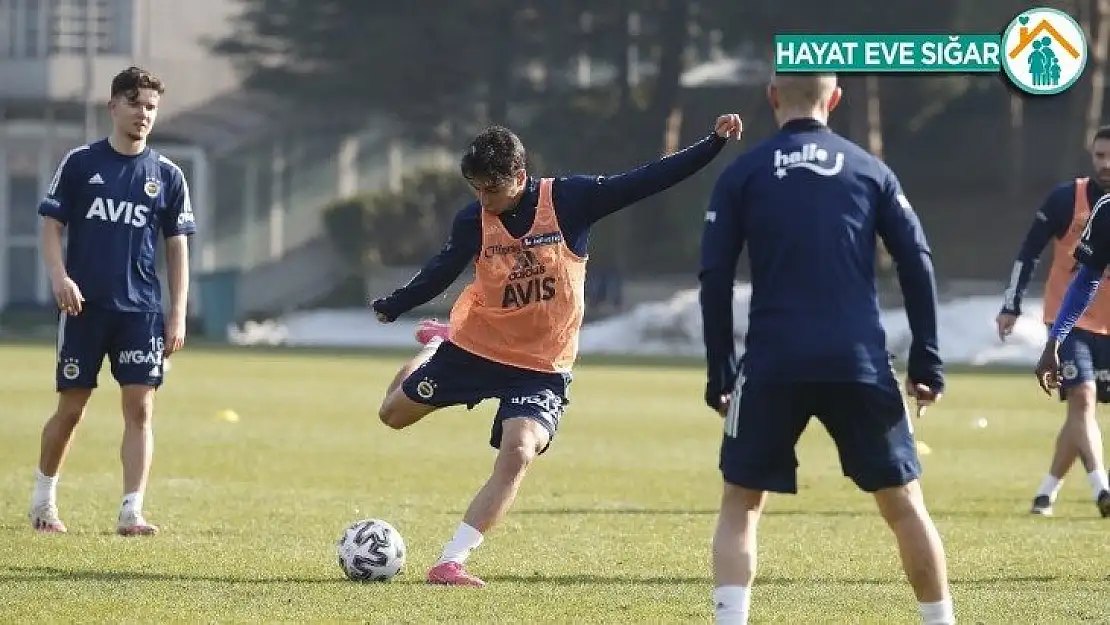 Fenerbahçe, Trabzonspor maçı hazırlıklarına başladı