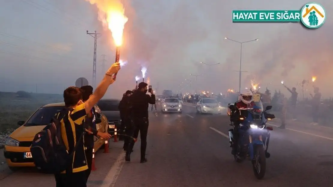 Fenerbahçe'ye Malatya'da coşkulu karşılama