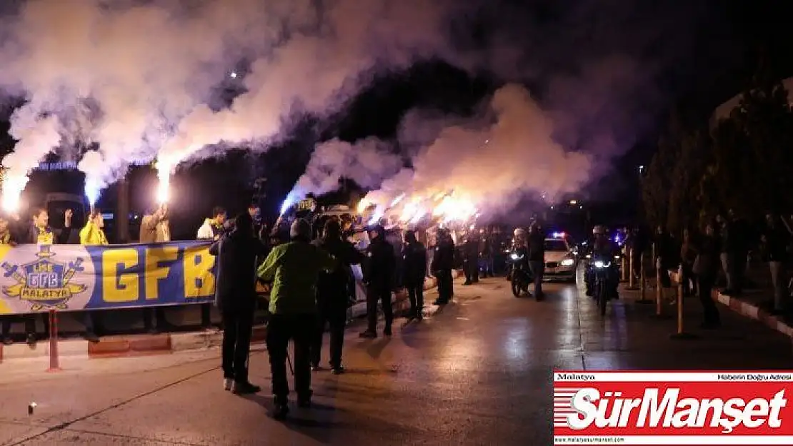Fenerbahçe'ye Malatya'da coşkulu karşılama