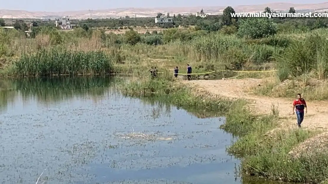 Fırat Nehri'nde 2 genç kayboldu