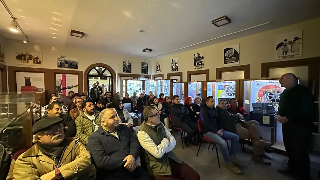 Fotoğraf Okuma Günleri Yoğun Katılımla Gerçekleşti