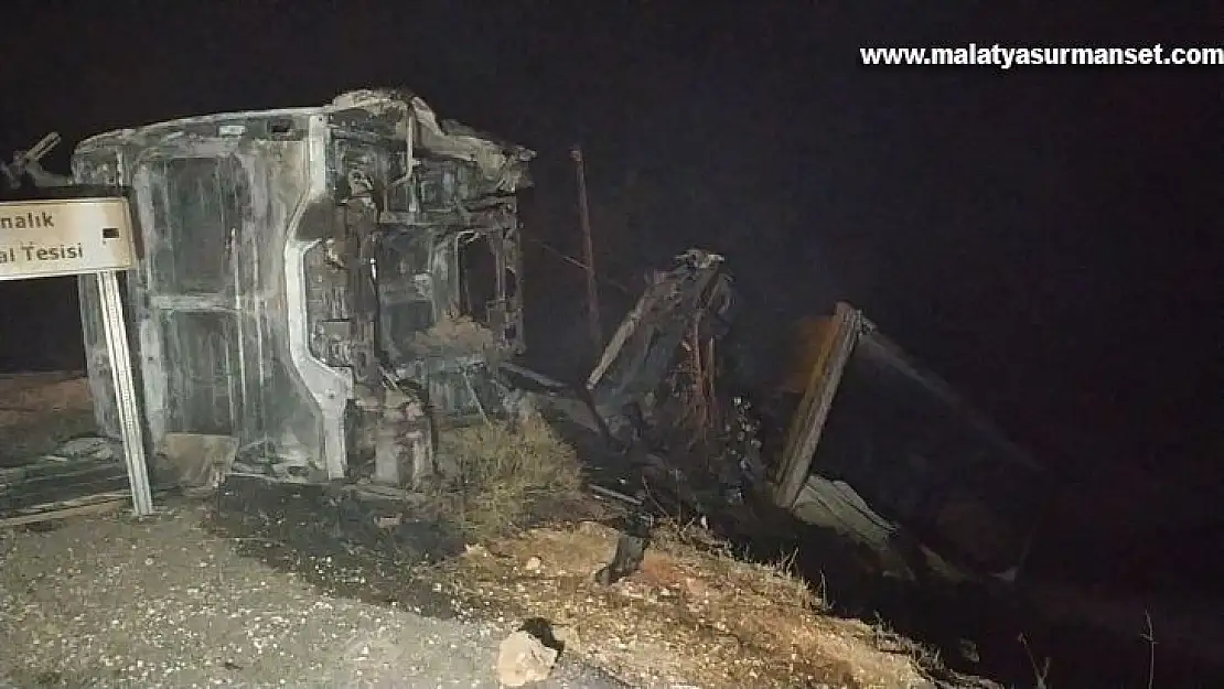 Freni boşalan tır, önce savrularak devrildi, sonra alev aldı