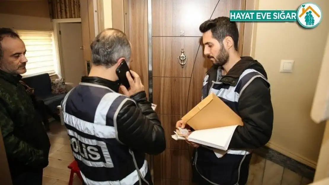 Fuhuş operasyonunda 2 adreste 5 kişiye 4 bin 300 TL idari para cezası