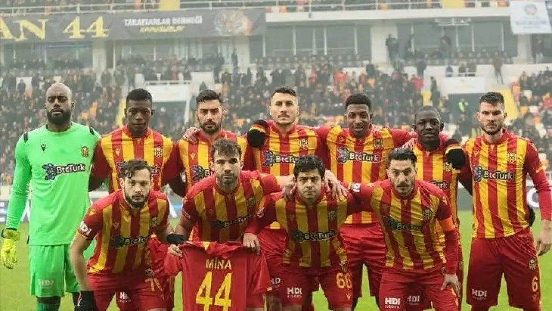 Futbol dünyası Mina'nın oğlu için tek yürek