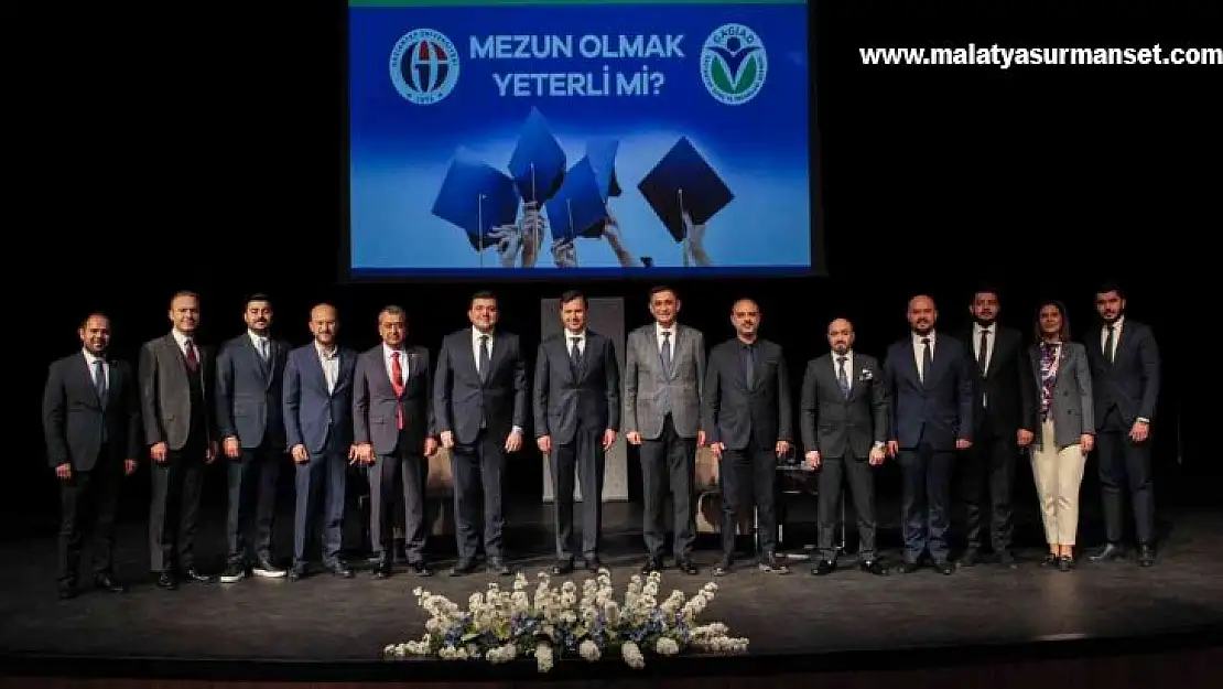 GAGİAD'dan ''mezun olmak yeterli mi'' söyleşisi