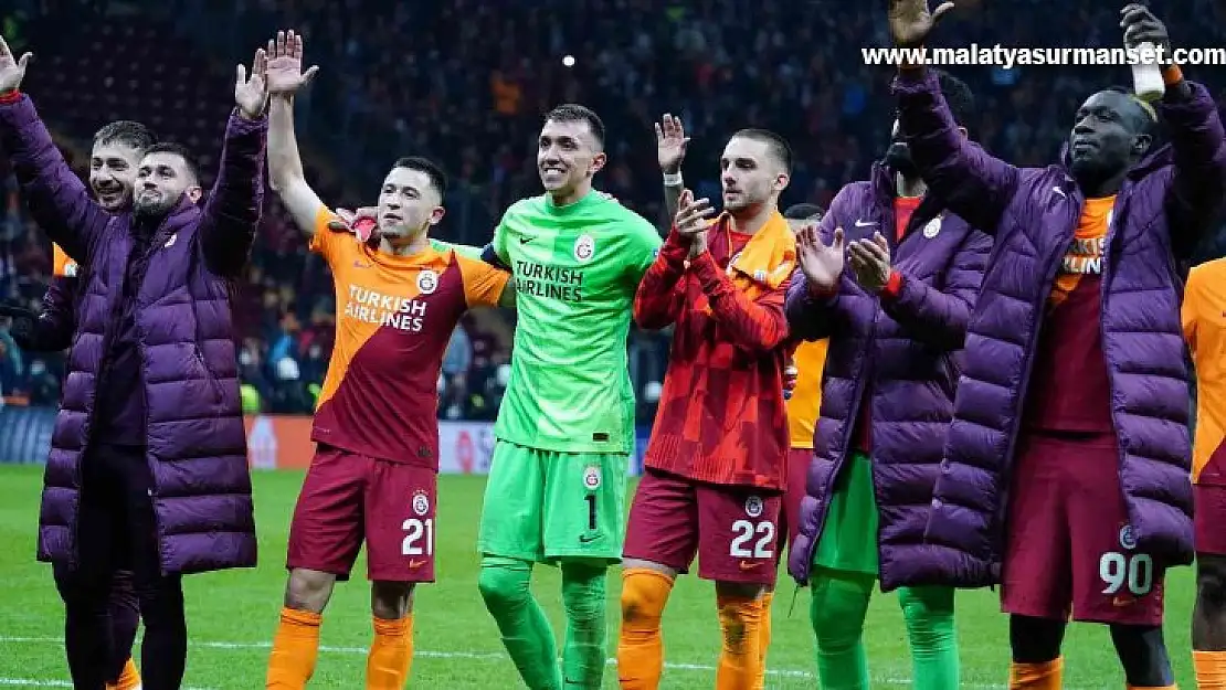 Galatasaray 4. torbadan girip lider olan tek takım