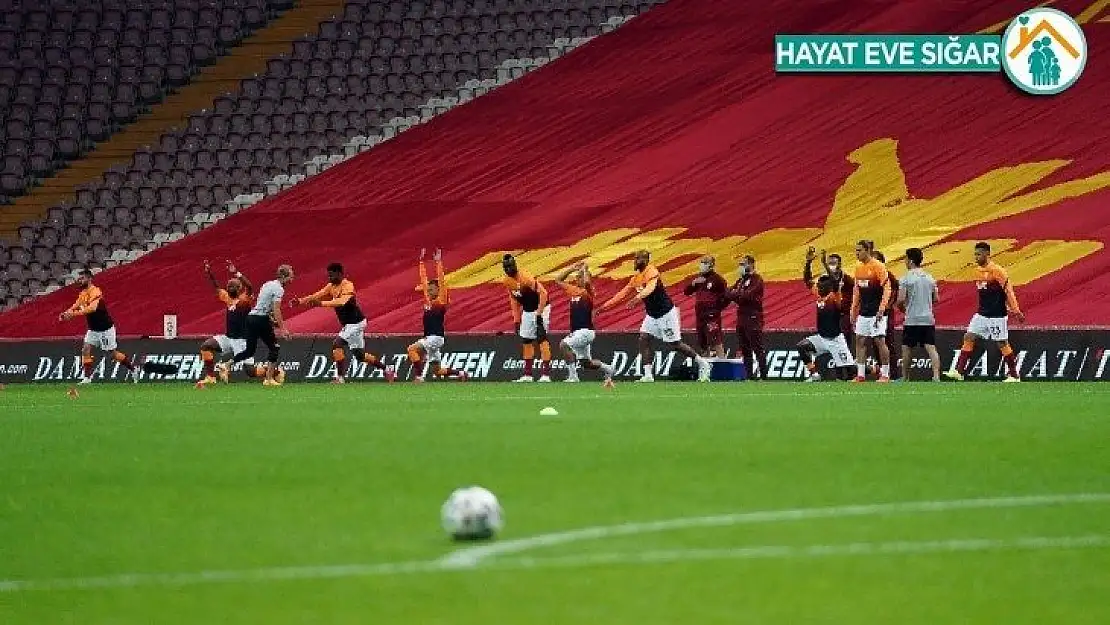 Galatasaray'da 7 değişiklik