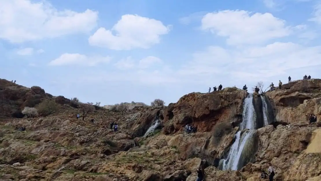 Gap Şelalesi Tabiat Parkına turist akını