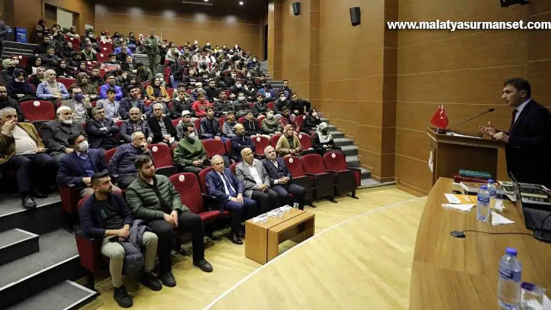 GAÜN'de 'Fuat Sezgin' konferansı