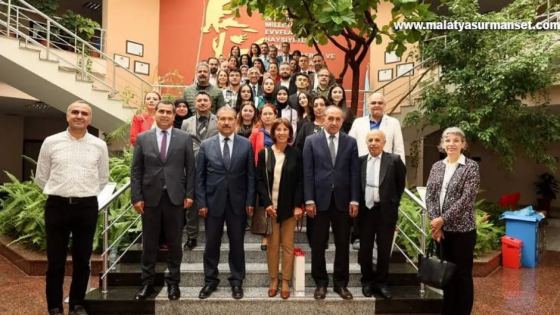 GAÜN'den iki bölüm daha akreditasyon belgesini aldı