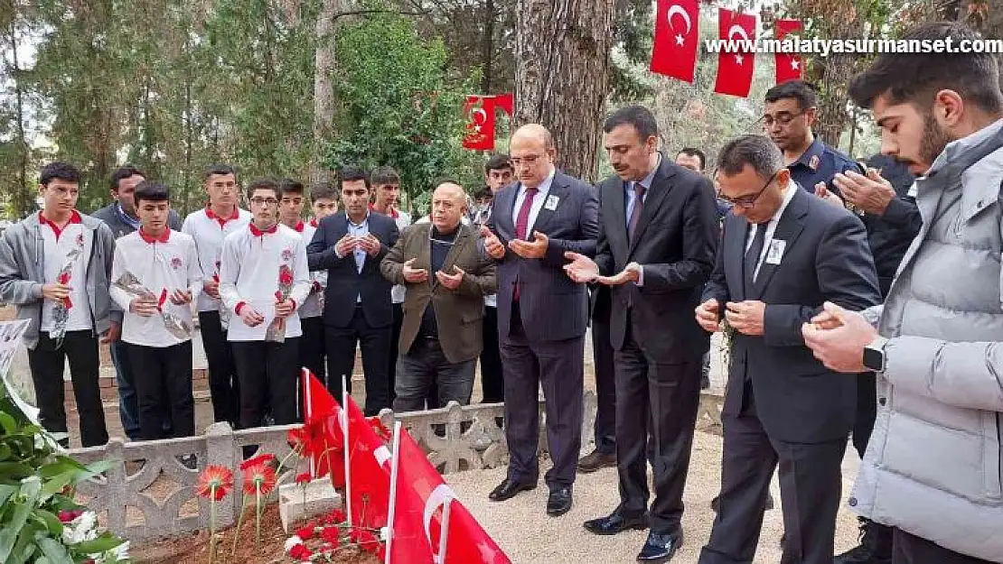 Gaziantep ilçelerinde öğretmenler günü kutlamaları