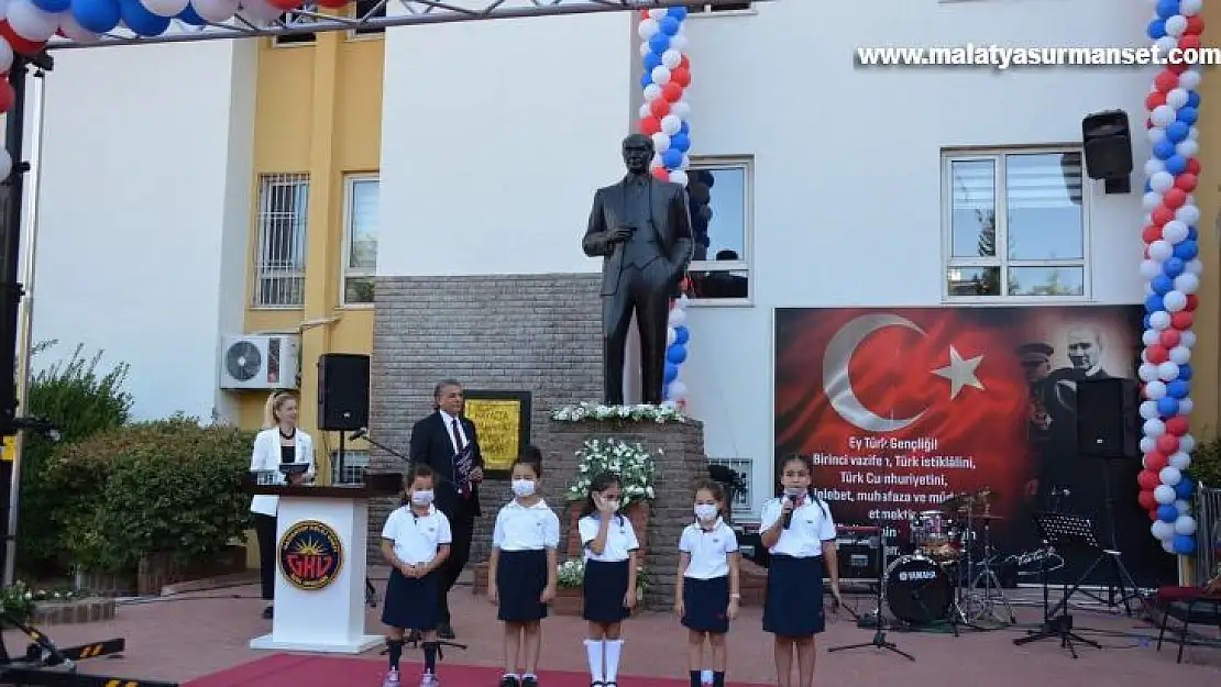 Gaziantep Kolej Vakfı Özel Okullarında ziller coşkuyla çaldı