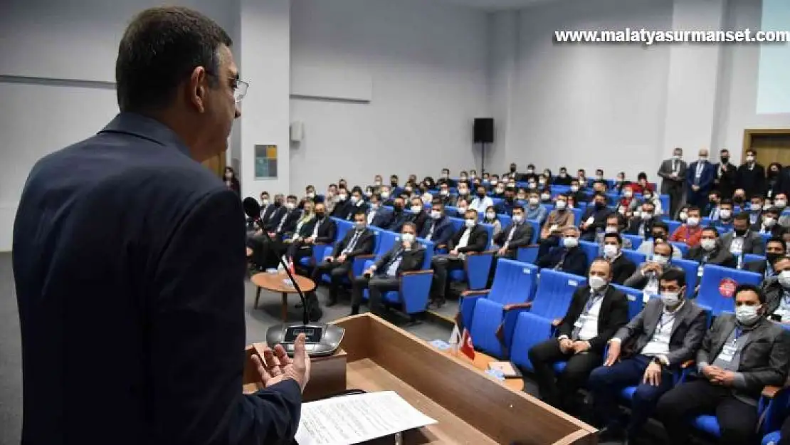 Gaziantep'te 'Endüstri 4.0 ve sanayide dijital dönüşüm' toplantısı düzenlendi