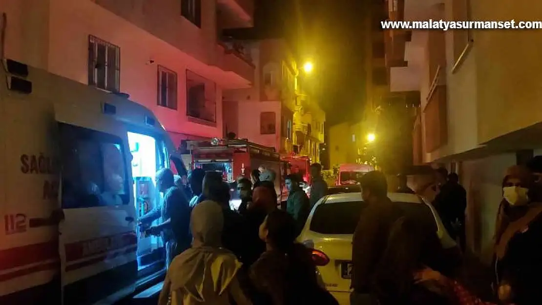 Gaziantep'te ev yangını paniğe neden oldu