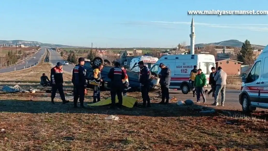 Gaziantep'te öğrenci servisi ile bir araç çarpıştı: 1 ölü, 12 yaralı