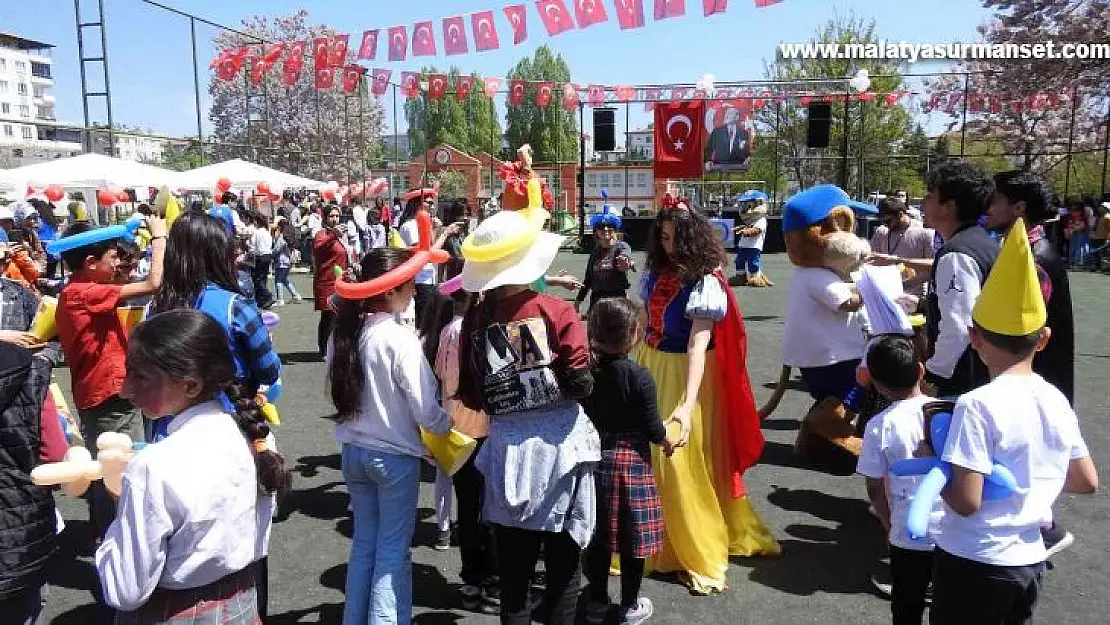 Gaziantepli çocuklar 23 Nisan şenliğinde buluştu