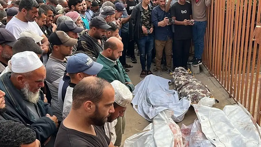 Gazze'de Bir Günde 67 Şehit Daha! Can Kaybı 53 Bini Aştı