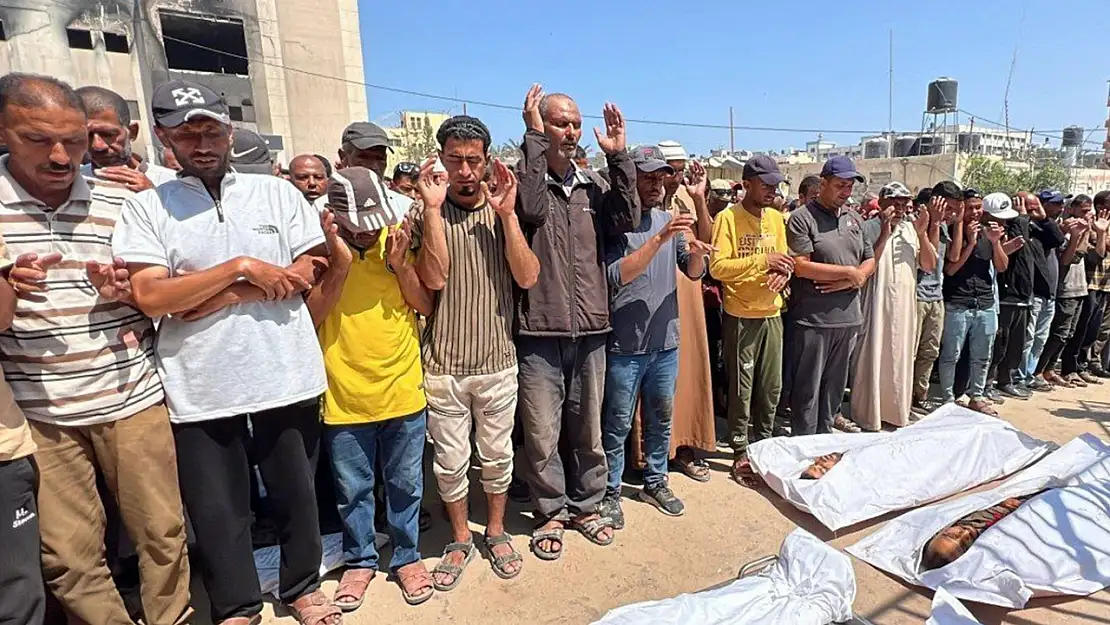 Gazze'de Yaşanan Soykırımda Şehit Sayısı 55 Bini Aştı